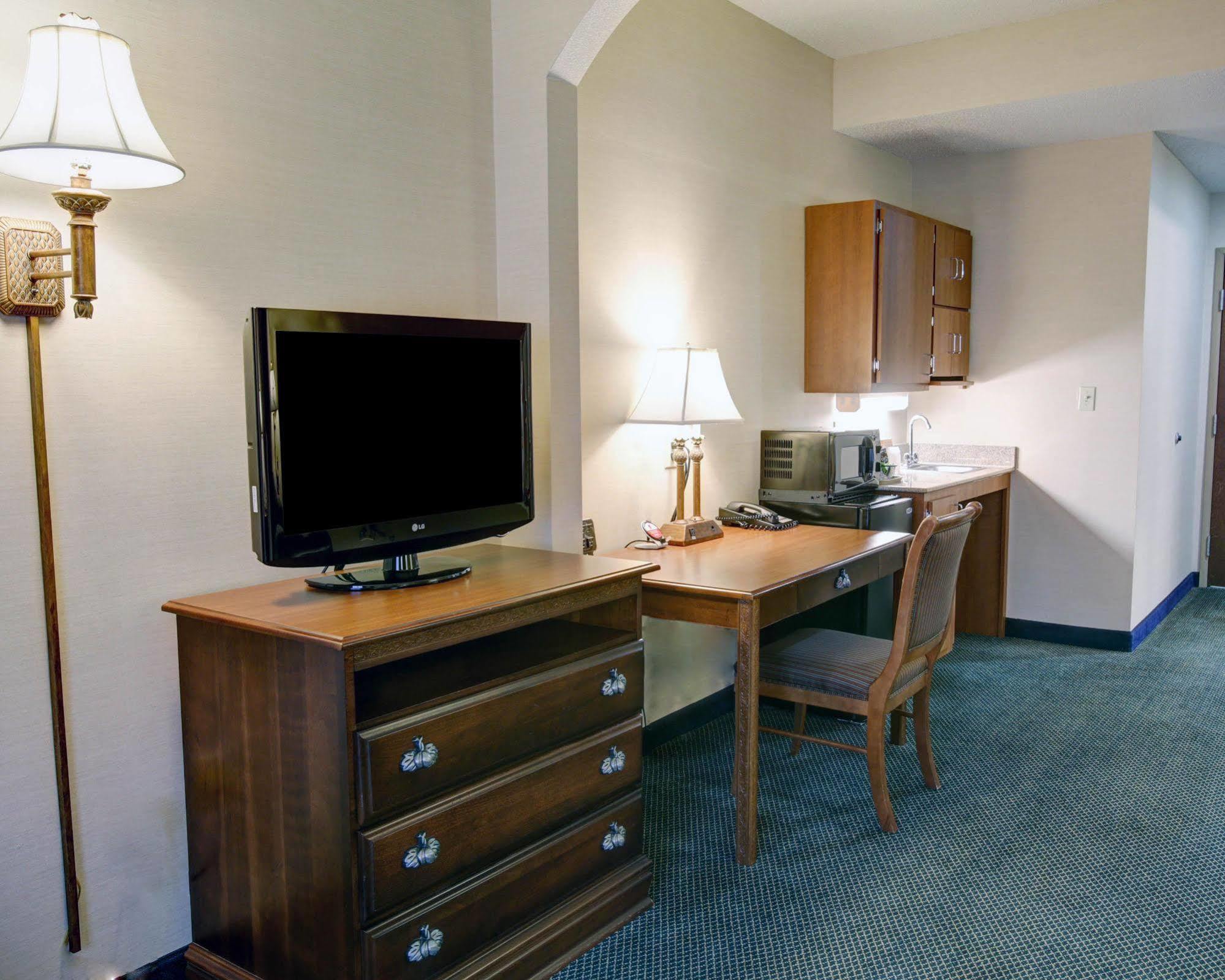 Comfort Suites Waco Near University Area Dış mekan fotoğraf